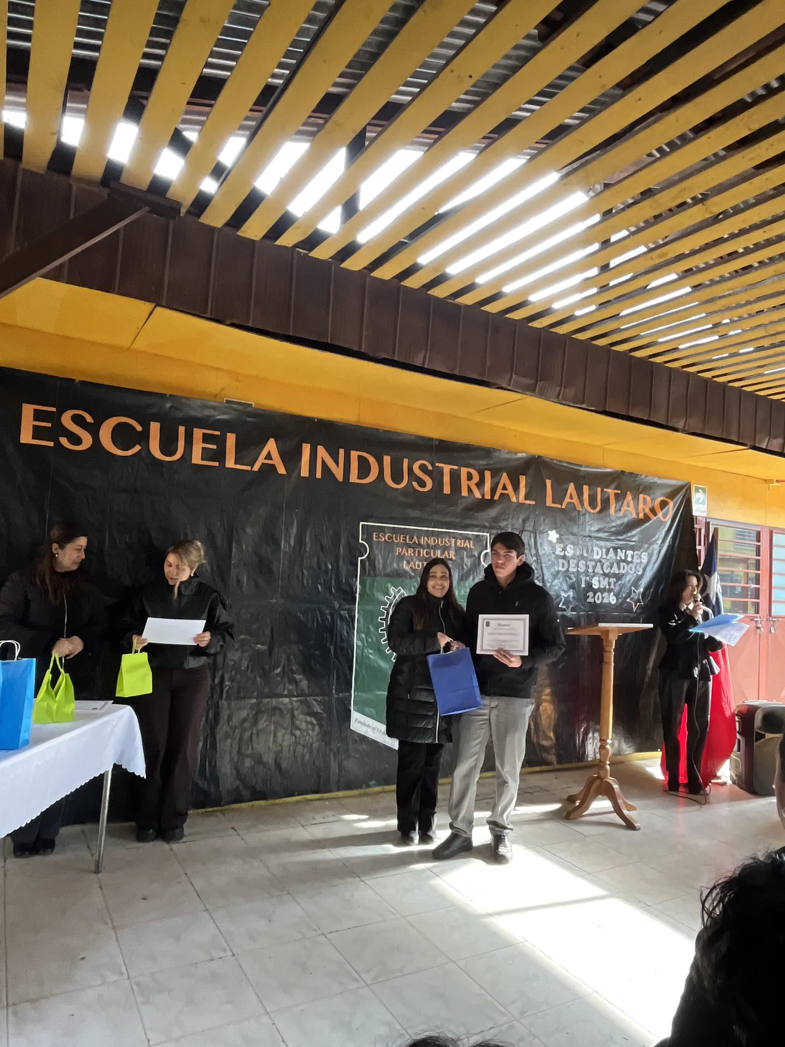 Premiación Alumnos Destacados 2026 — foto 100