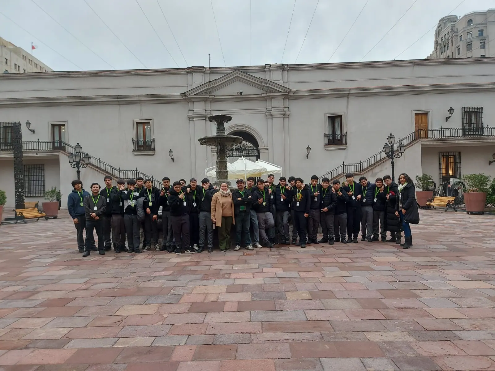 Salida Pedagógica a La Moneda — 1° Medio B — foto 19