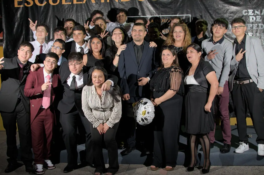 Ceremonia de licenciatura de cuarto medio